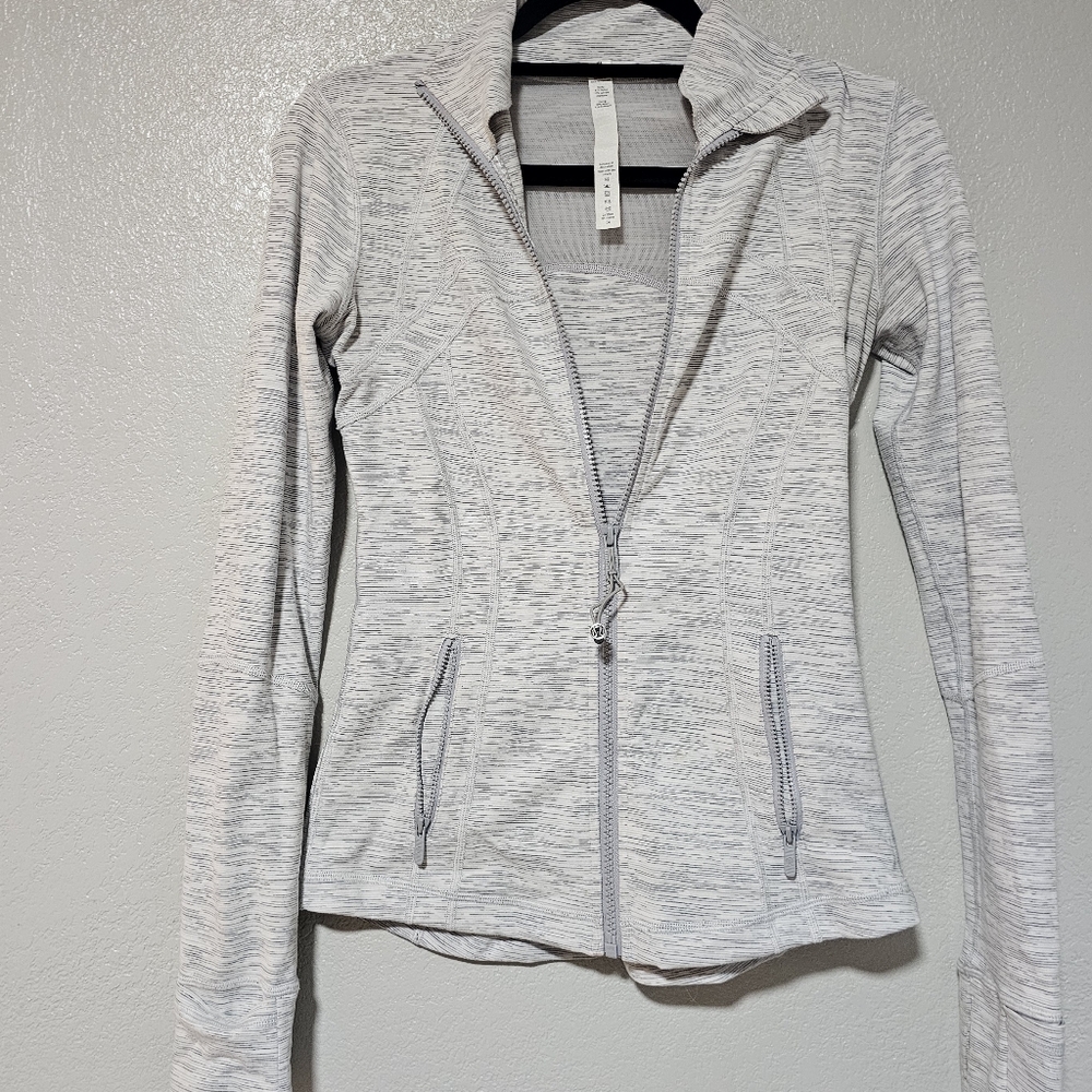 Women's Light Gray Utility Zipper Jacket Lululemon - Picture 7 of 7